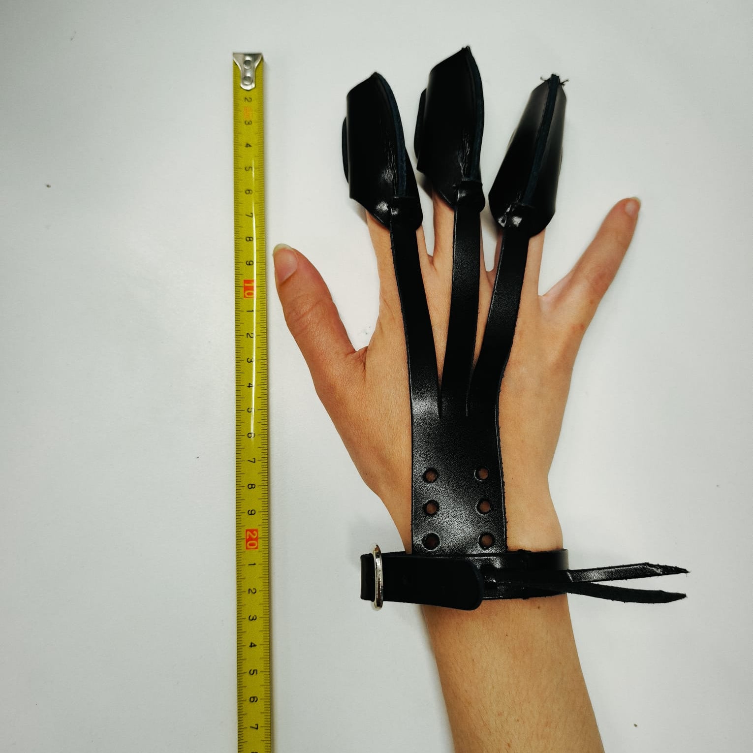 Eden Shooting Glove Black